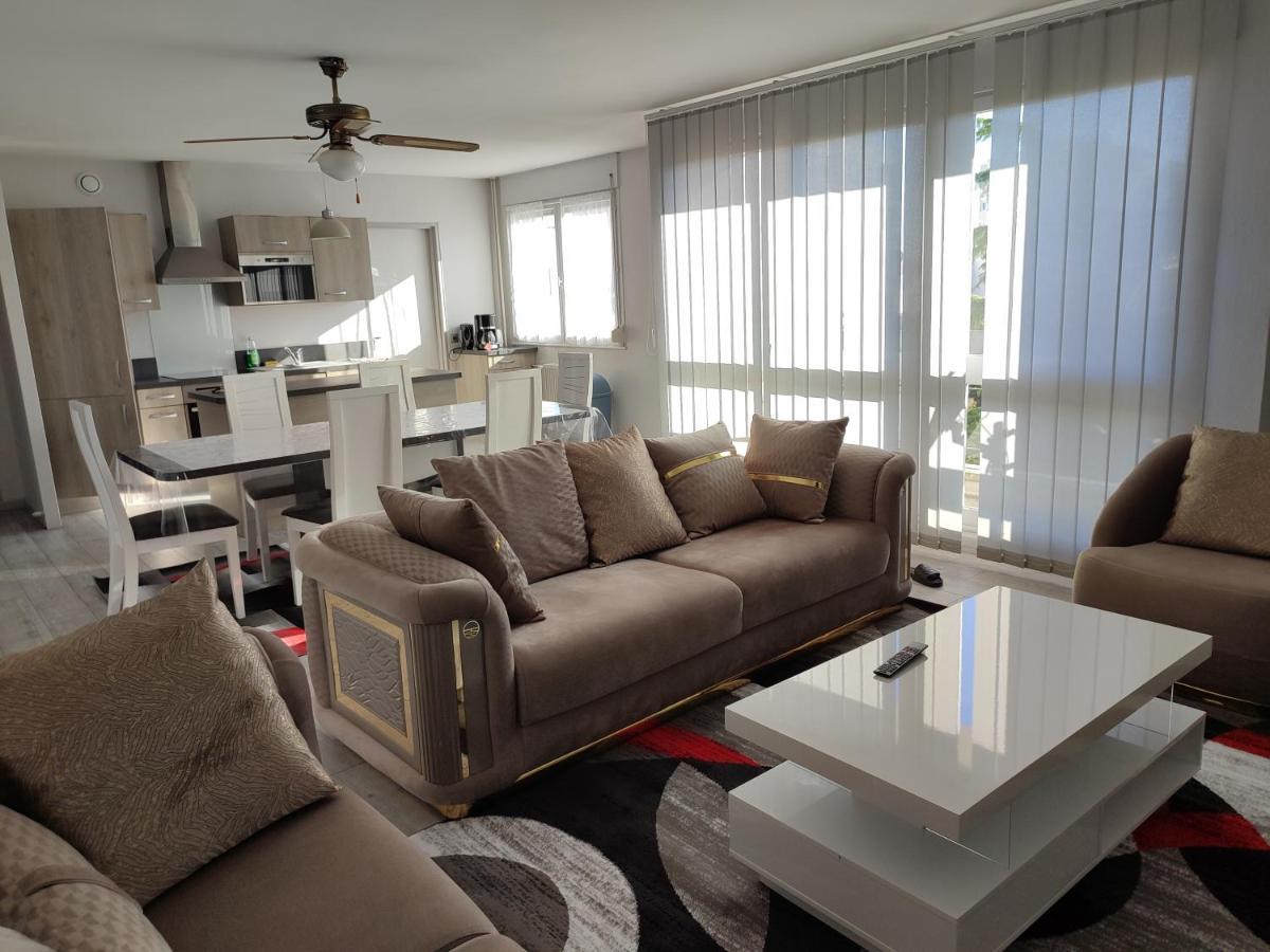 Grand Et Superbe Appartement Proche Paris Creil Bagian luar foto